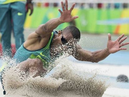 Ricardo Costa, medalha de ouro no salto.