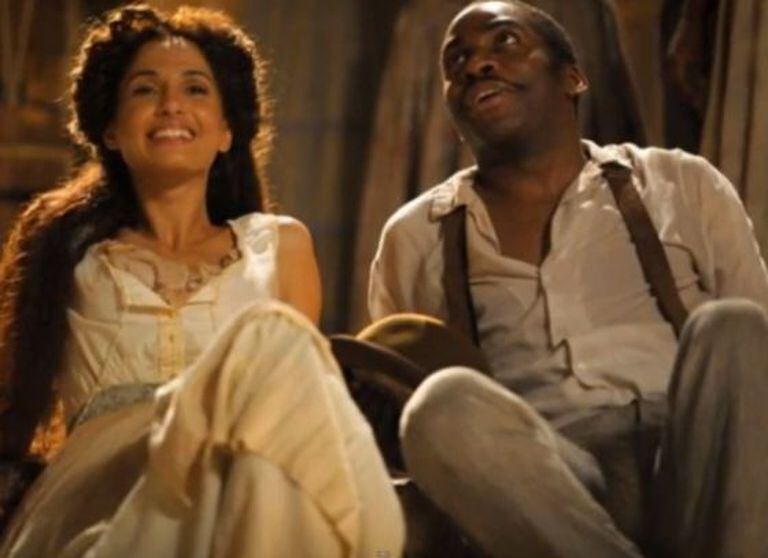 O casal de atores Camila Pitanga e Lázaro Ramos.