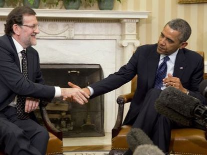 Rajoy estreita a mão de Obama durante sua reuni?n.