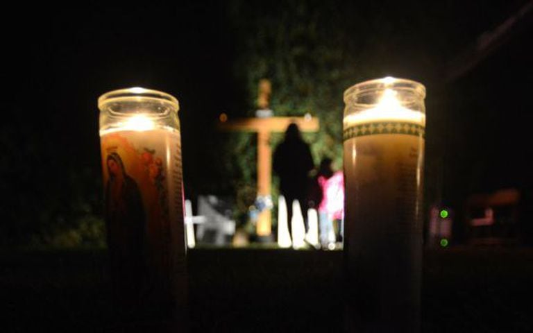 Vigília na St. Patrick St. Anthony Church em Chadwicks, Nova York.