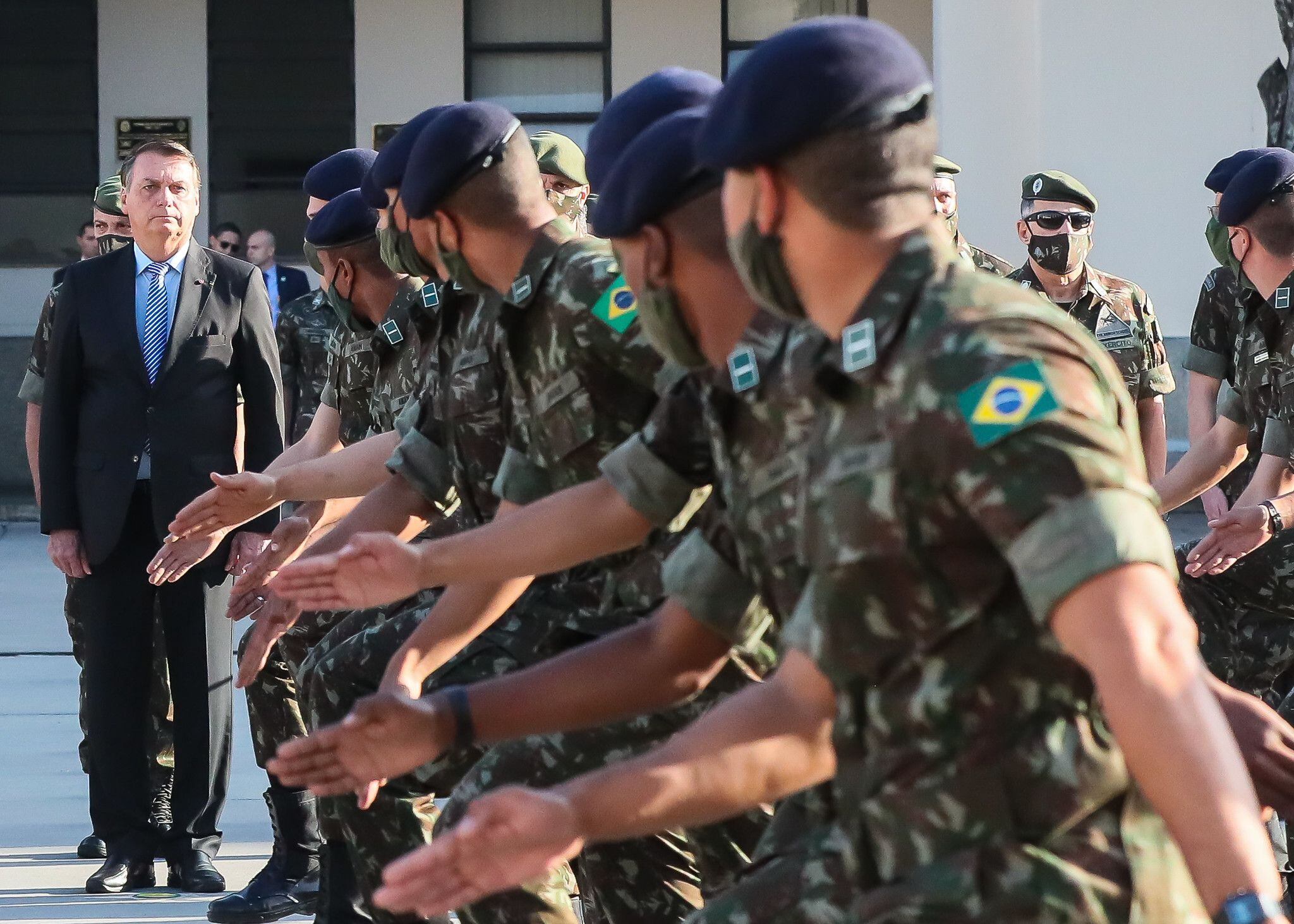 O presidente Jair Bolsonaro durante formatura na Academia Militar dos Agulhas Negras, em Resende (RJ) em 24 de setembro de 2020.