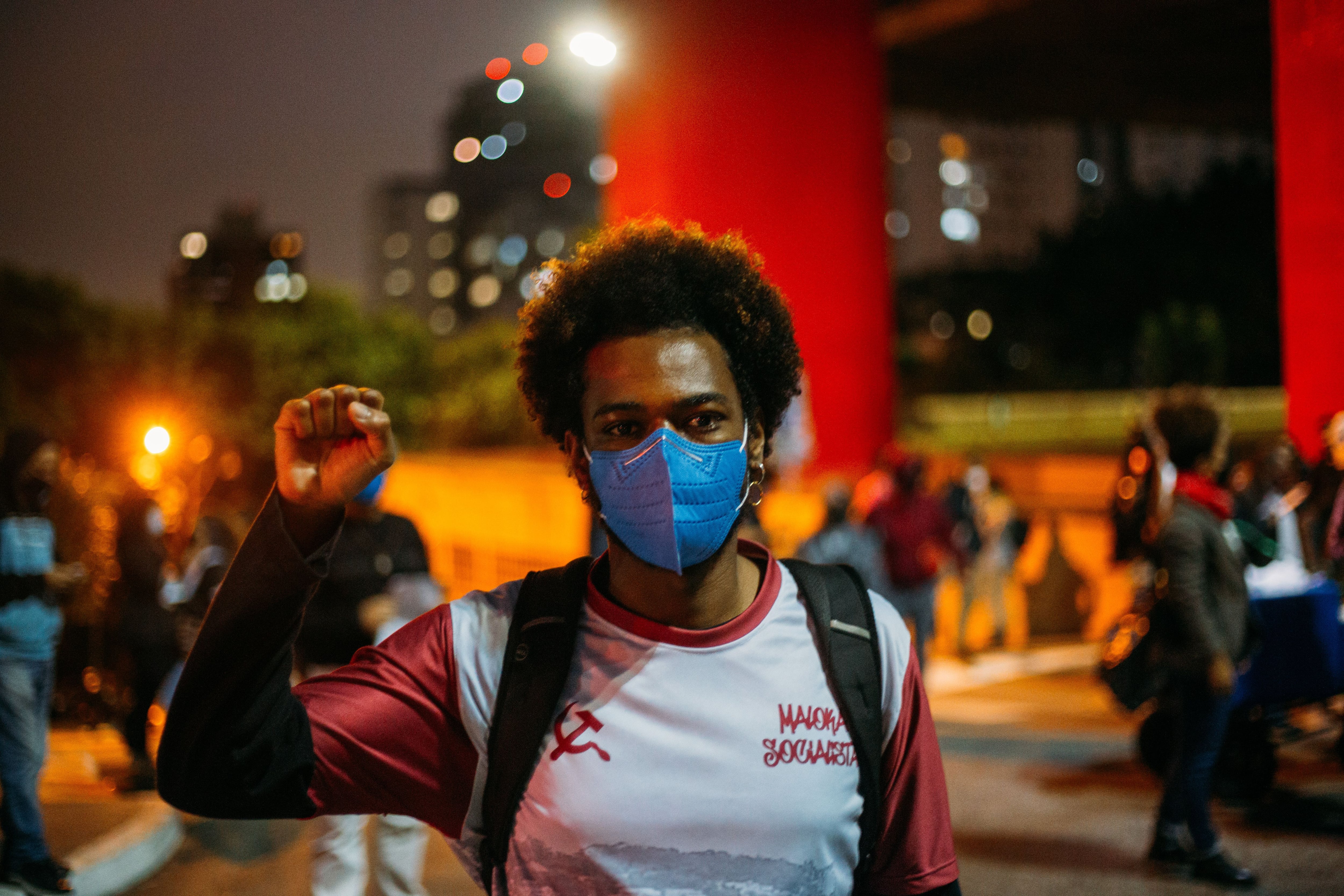 Wellington Amorim, de 26, participa de protesto contra o racismo em São Paulo.