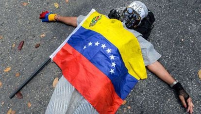 Protesto nas ruas de Caracas.