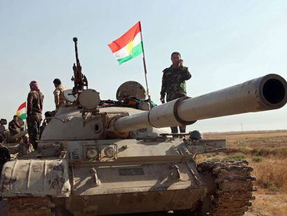 Tropas curdas durante uma operação contra o EI no Iraque.