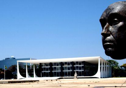 A fachada do STF, em Brasília.