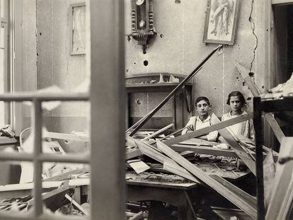 Casa bombardeada em São Paulo, em 1924, uma das imagens da exposição 'Conflitos: Fotografia e Violência Política no Brasil 1889-1964'.