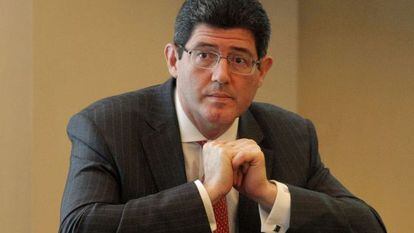 Levy em evento da Standard & Poor's, em 2010.