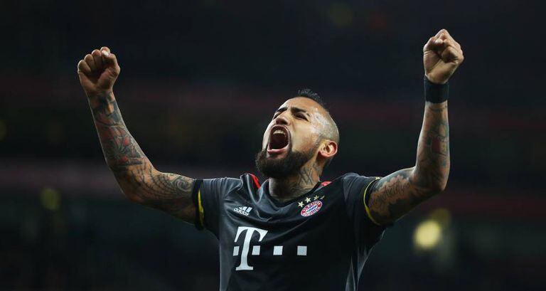 Vidal marcou duas vezes na goleada bávara.