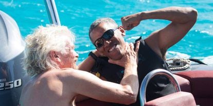 Branson e Obama, num barco da ilha privada do empresário