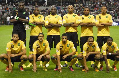 Os onze titulares da seleção jamaicana na Copa do Caribe.
