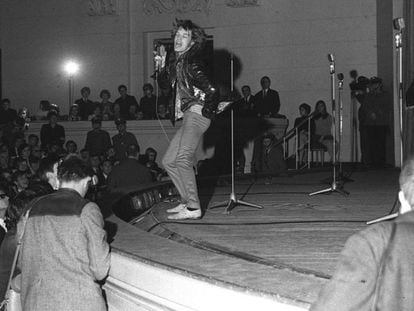 Um show dos Rolling Stones em Varsóvia, em 1967.