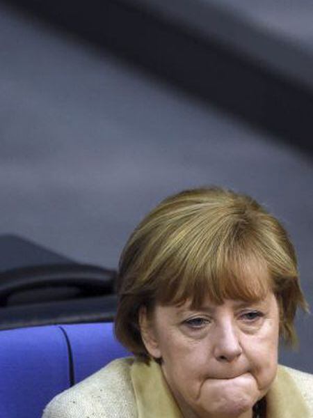 O chanceler alemã, Angela Merkel,durante um debate no Bundestag (Parlamento).