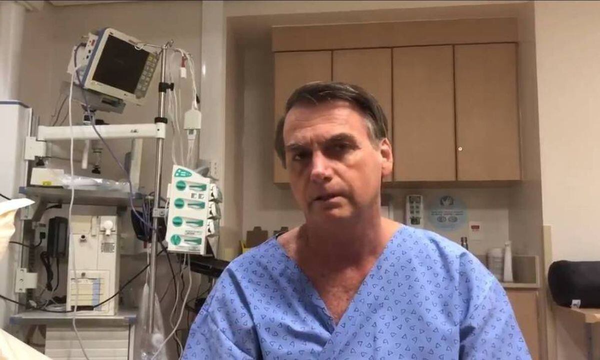 Bolsonaro é internado em hospital paulista para passar por quarta cirurgia  | Brasil | EL PAÍS Brasil