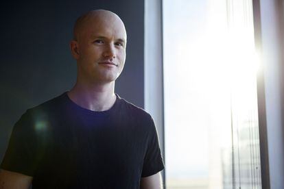 Brian Armstrong, cofundador e CEO da Coinbase em dezembro de 2017.