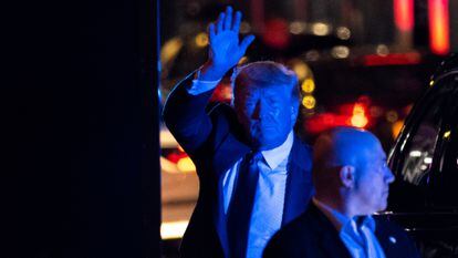 Donald Trump, no domingo passado, nas imediações da Torre Trump, em Nova York.