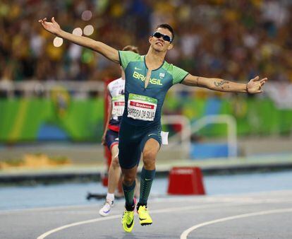 Rodrigo Parreira conquistou a medalha de bronze nos 100m T36 um dia após seu aniversário. Ele está no atletismo desde 2013 e essa foi sua primeira medalha em Jogos Paralímpicos!