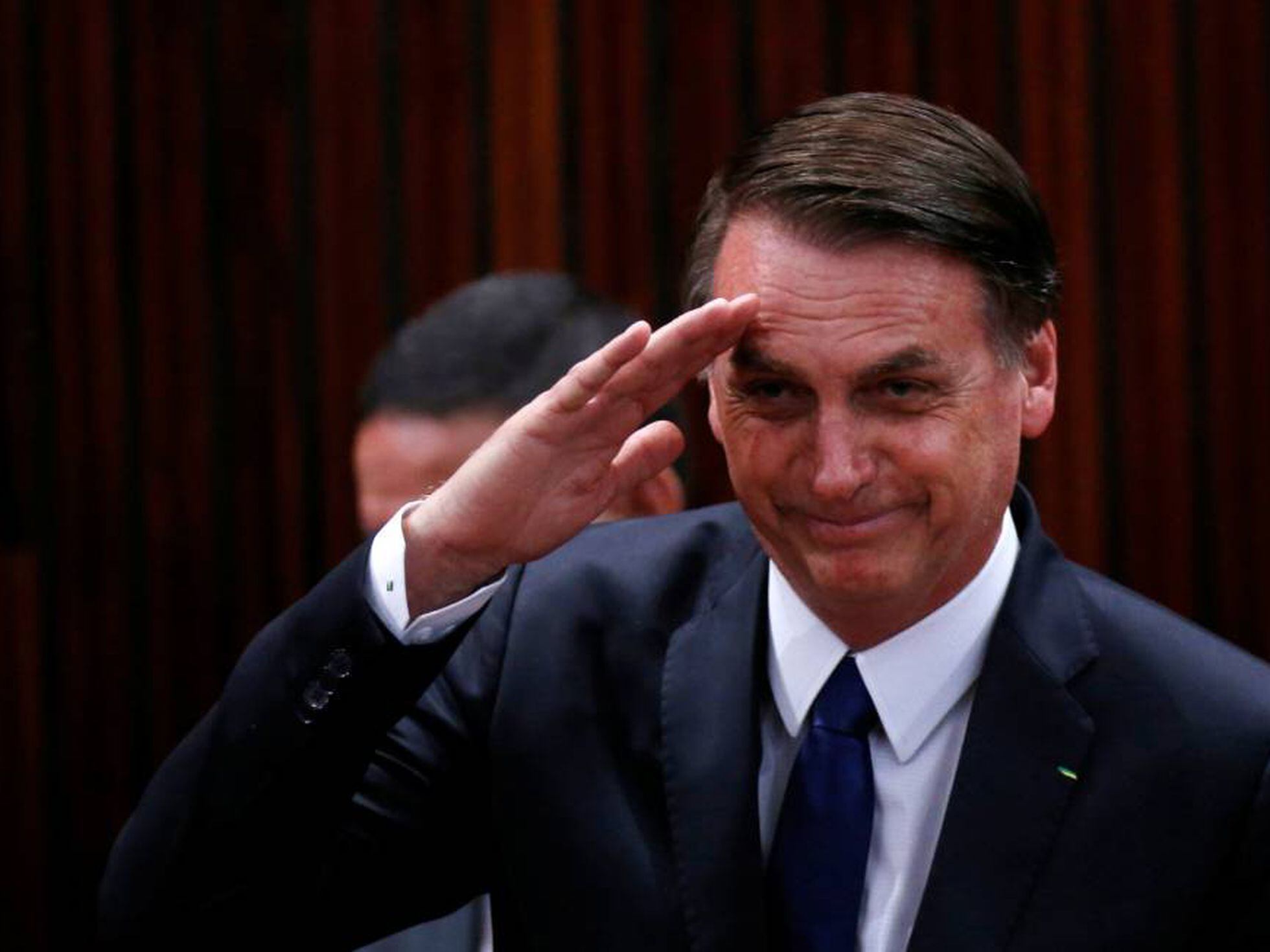 Pesquisas internas indicam desgaste de Bolsonaro, assume Flávio