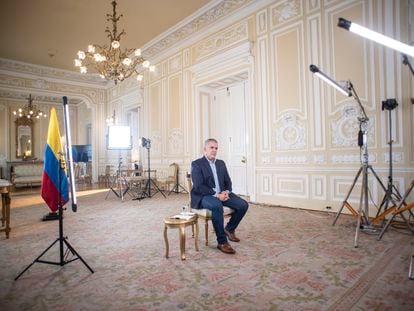O presidente colombiano, Iván Duque, durante entrevista a EL PAÍS no Palácio de Nariño, em Bogotá, no domingo.