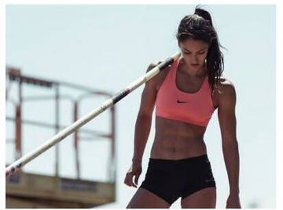 “Dá gosto de ver” ou “traga ou não medalha, ficaremos orgulhosos dela”, alguns dos comentários sobre a atleta de salto com vara Allison Stokke.