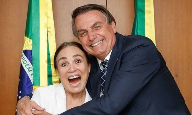 Regina Duarte e Jair Bolsonaro, em foto publicada no conta de Instagram do presidente.