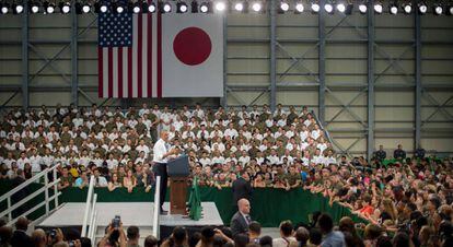 Obama fala nesta sexta-feira ante tropas norte-americanas e japonesas em Iwakuni, cerca de Hiroshima (Japão).
