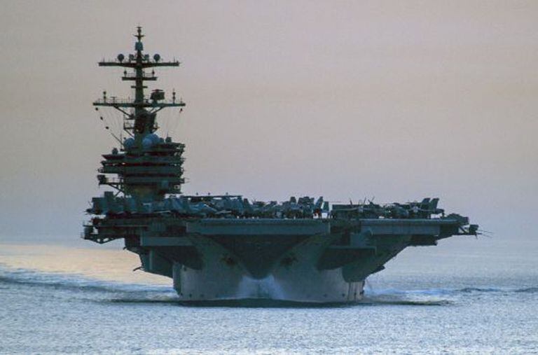 O porta-aviões George H.W. Bush.