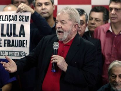 O ex-presidente Lula ao falar sobre a condena&ccedil;&atilde;o na sede do PT, nesta quinta-feira. 