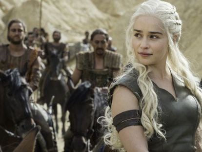 Emilia Clarke é Daenerys Targaryen em ‘Game of Thrones’.