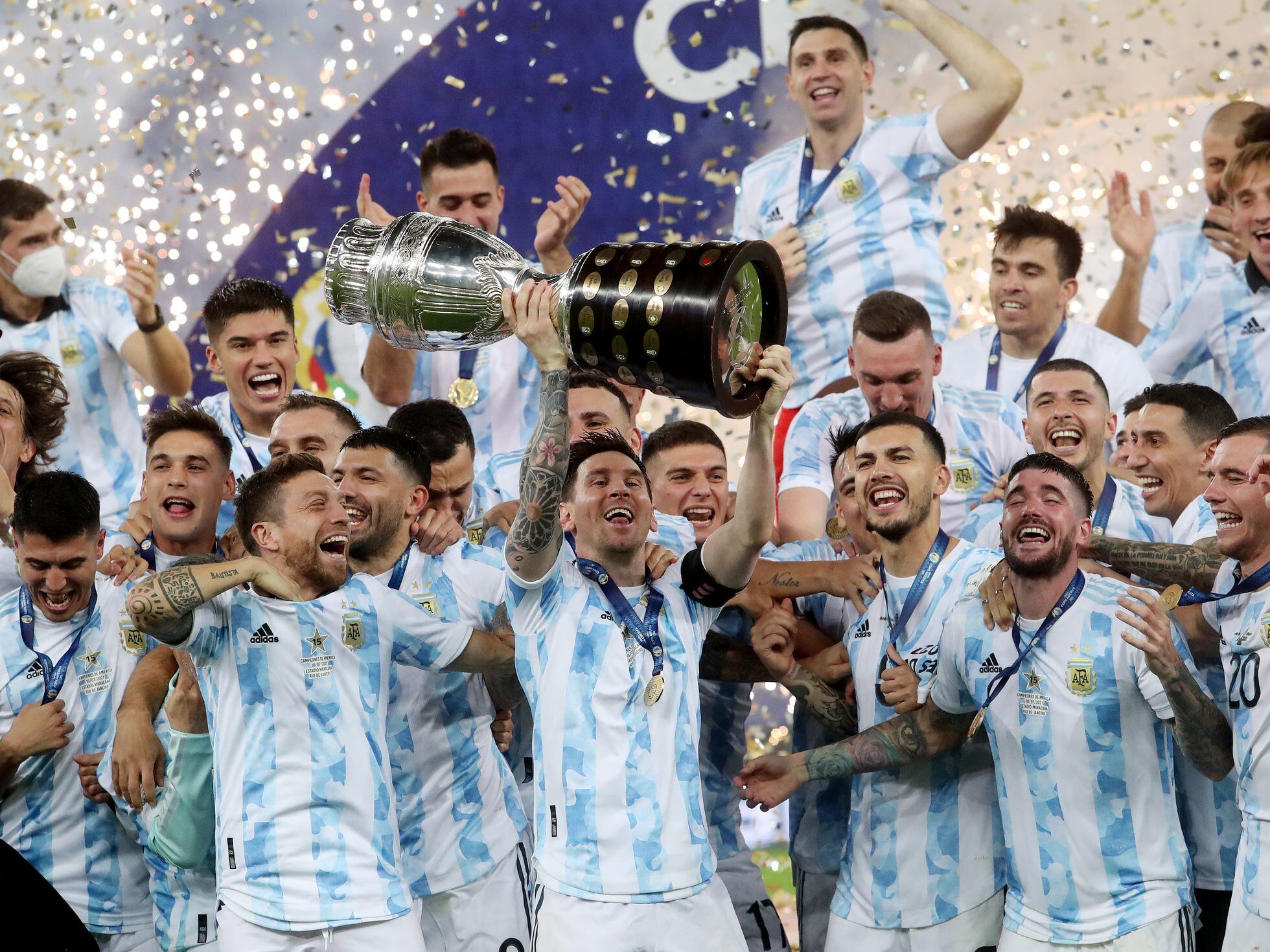 Nova camisa da Argentina para a Copa do Mundo 2018 vaza na web