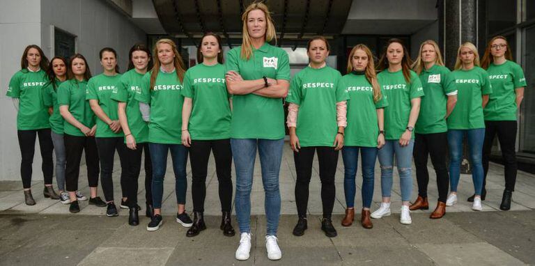 A seleção da Irlanda, depois da entrevista à imprensa.