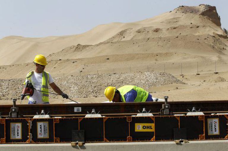 Vista das obras do AVE que está sendo construído na Arábia Saudita. / Chema Moya (EFE)