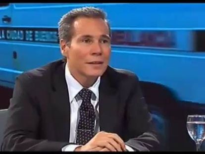 Nisman durante entrevista na TV em que se referiu ao caso que investigava, na quarta-feira.