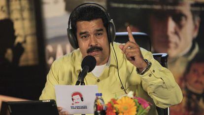 O presidente Maduro fala em seu programa de rádio.