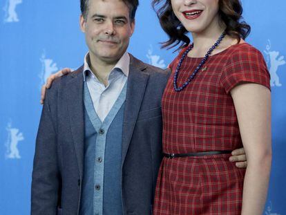 Sebastián Lelio e Daniela Vega, na apresentação de 'Uma Mulher Fantástica' em Berlim.