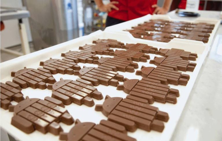 Tabletes de KitKat fabricados pela Nestlé.