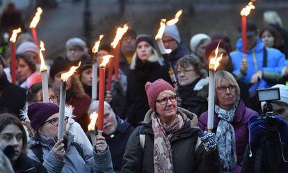 Mulheres se manifestam em apoio ao movimento #metoo em Estocolmo, Su&eacute;cia, no dia 14 de janeiro.