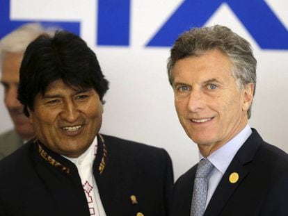 Os presidentes de Bolívia, Evo Morais, e da Argentina, Mauricio Macri.