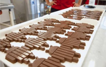 Tabletes de KitKat fabricados pela Nestlé.