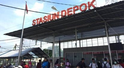 Estação de trem de Depok, um dos bastiões do islamismo radical na Indonésia.