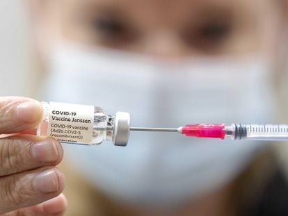 Davati oferecia vacinas da Janssen sem ter vínculo com a farmacêutica.