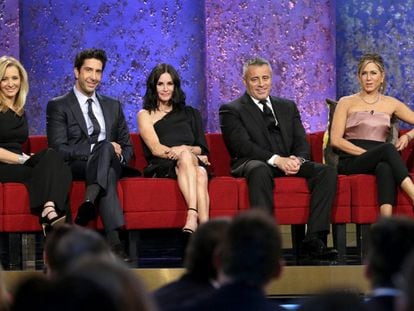 Os atores da série 'Friends' durante o encontro.