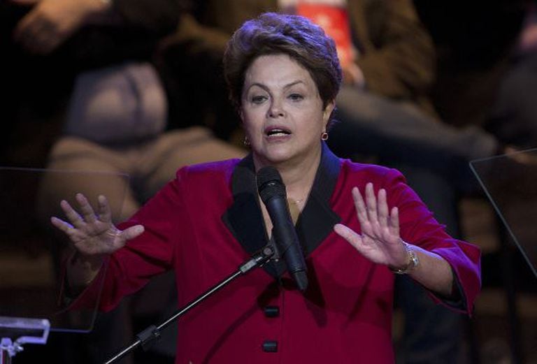 Rousseff no encontro do PT, nesta sexta, em São Paulo.