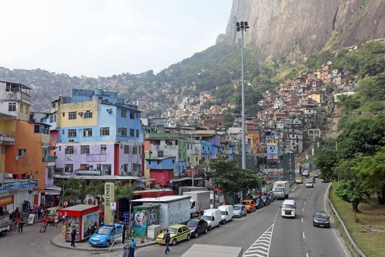 Os refugiados invisíveis das favelas do Rio | Brasil | EL PAÍS Brasil