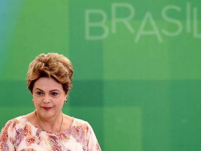 Dilma Rousseff em cerim&ocirc;nia no Pal&aacute;cio do Planalto.