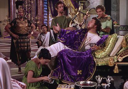 Nero, eternizado pela interpretação de Peter Ustinov em Quo Vadis (1951), filme dirigido por Mervyn LeRoy.
