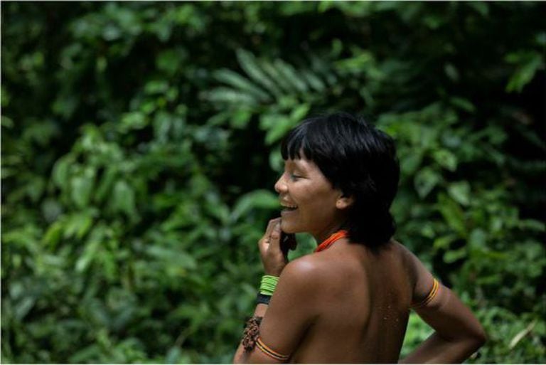 Yanomami em área da Amazônia.