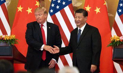China pede aos EUA que levantem restrições no comércio e cessem
