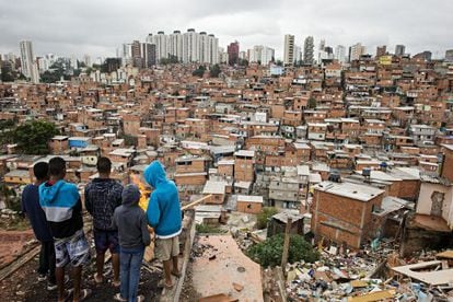 Vista da favela de Parais&oacute;polis: regi&atilde;o cobra melhorias. 