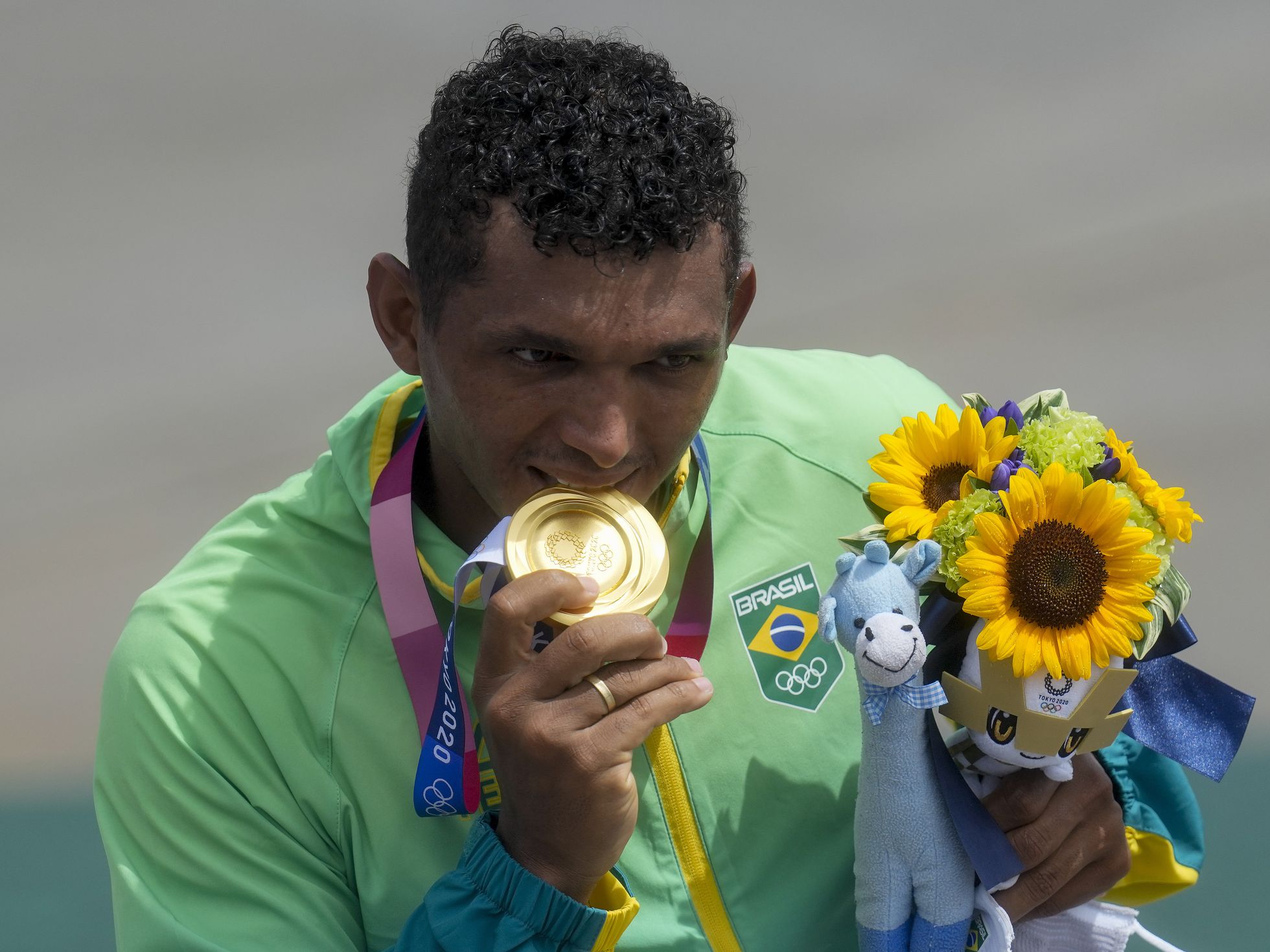 Tênis masculino de Santos é prata e feminino é bronze nos Jogos da