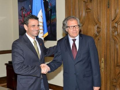 Henrique Capriles e Luis Almagro em sua reunião na OEA